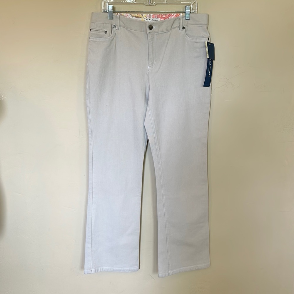 NWT Beige stretch jeans 5 pocket boot leg Womens Sz 14